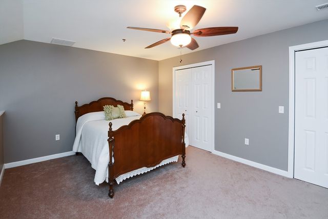 216 Reservoir Street 308, Holden, MA 01520