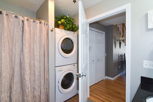 216 Reservoir Street 308, Holden, MA 01520