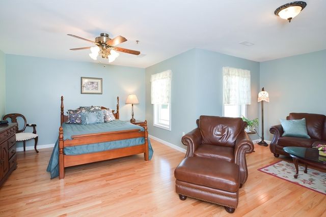 216 Reservoir Street 308, Holden, MA 01520
