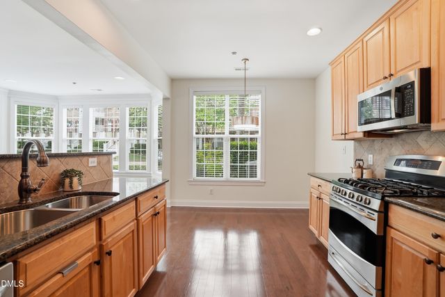 10511 Sablewood Drive 101, Raleigh, NC 27617