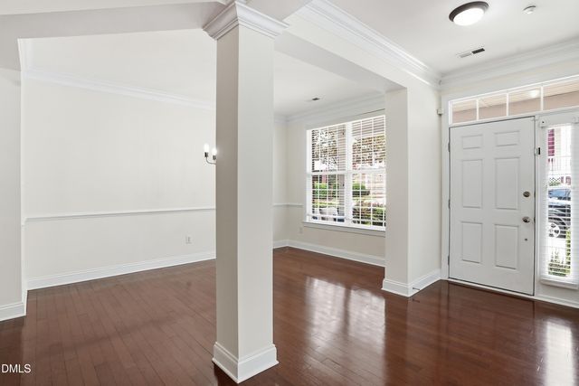 10511 Sablewood Drive 101, Raleigh, NC 27617