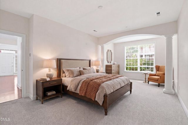 10511 Sablewood Drive 101, Raleigh, NC 27617