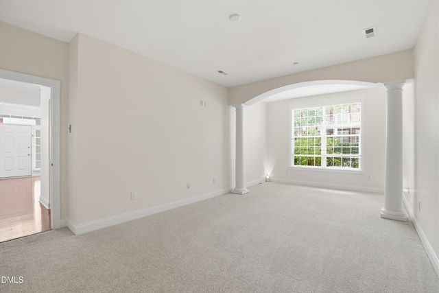 10511 Sablewood Drive 101, Raleigh, NC 27617