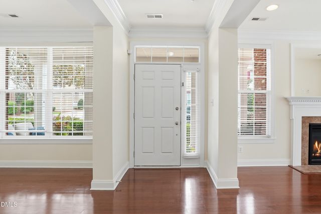 10511 Sablewood Drive 101, Raleigh, NC 27617