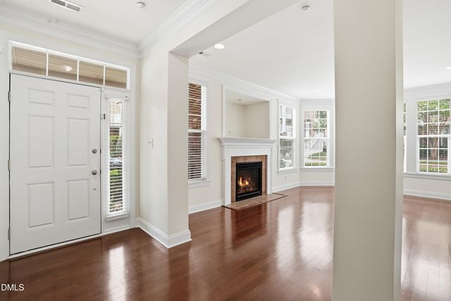10511 Sablewood Drive 101, Raleigh, NC 27617