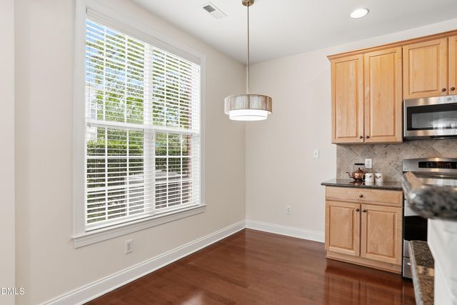 10511 Sablewood Drive 101, Raleigh, NC 27617