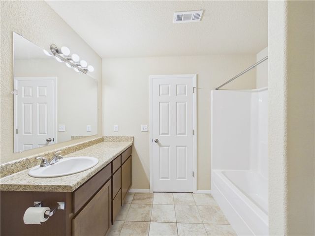 4206 SW Lexington Avenue, Bentonville, AR 72713