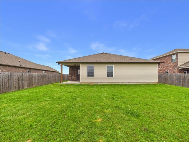 4206 SW Lexington Avenue, Bentonville, AR 72713