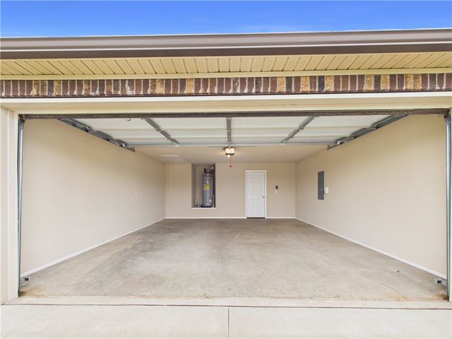 4206 SW Lexington Avenue, Bentonville, AR 72713