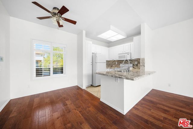 2150 Camino De La Reina 4303, San Diego, CA 92108