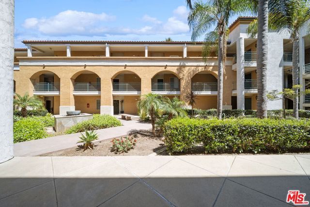 2150 Camino De La Reina 4303, San Diego, CA 92108
