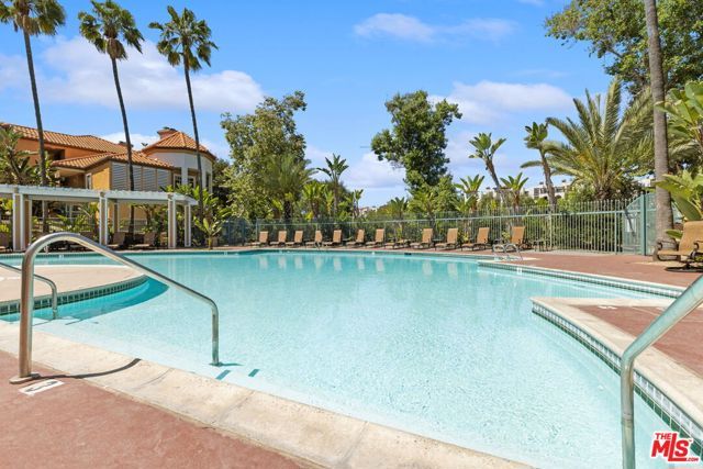 2150 Camino De La Reina 4303, San Diego, CA 92108