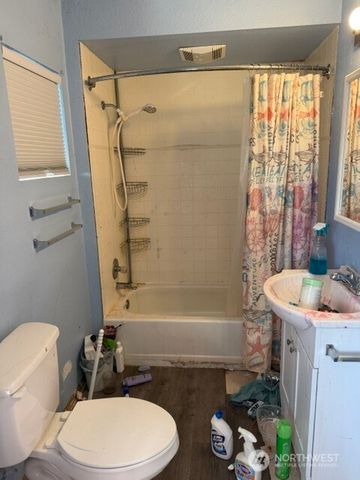 3003 Pine Street, Longview, WA 98632