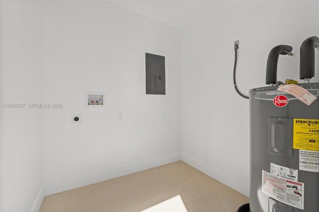 17501 NW 41st Ave, Miami Gardens, FL 33055