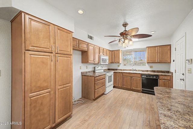 13810 N SUNSTONE Drive, Sun City, AZ 85351