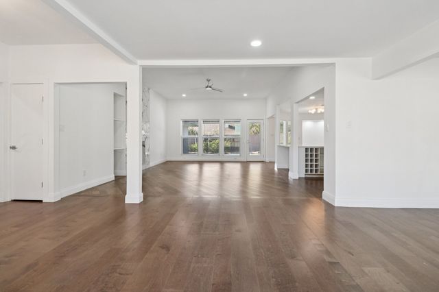 7326 La Cosa Drive, Dallas, TX 75248