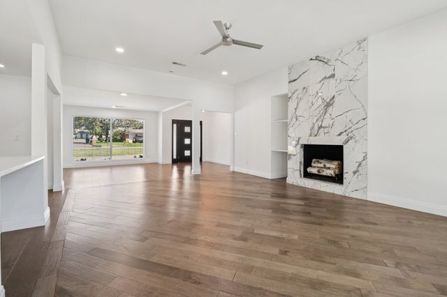 7326 La Cosa Drive, Dallas, TX 75248