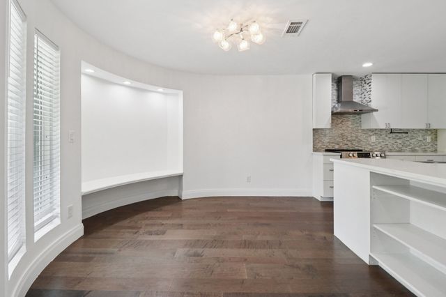 7326 La Cosa Drive, Dallas, TX 75248