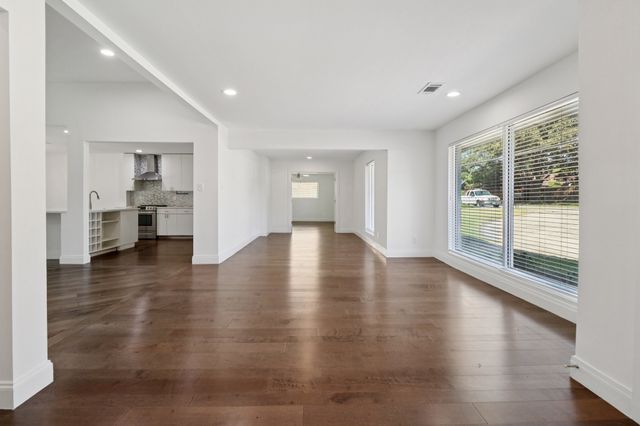 7326 La Cosa Drive, Dallas, TX 75248