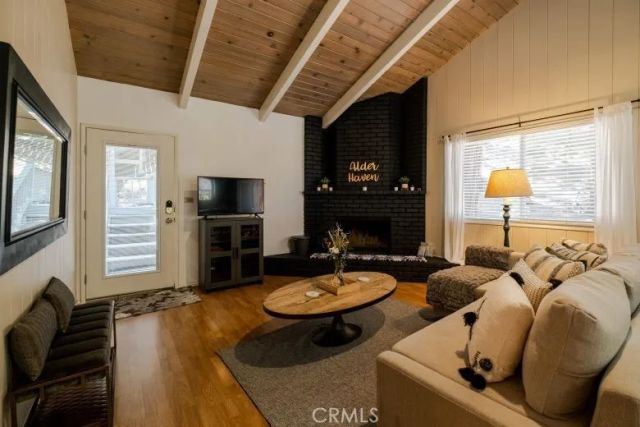 29054 Alder Ter, Cedar Glen, CA 92321