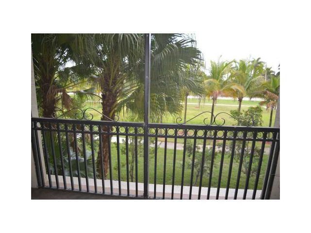 3020 NW 125th Avenue 219, Sunrise, FL 33323