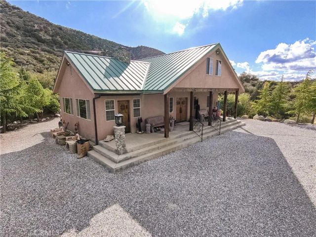 1870 Oak Springs Valley Road, Wrightwood, CA 92397