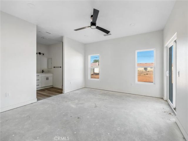 15590 Dale Evans Parkway, Apple Valley, CA 92307