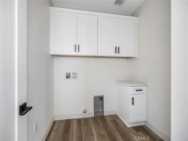 15590 Dale Evans Parkway, Apple Valley, CA 92307