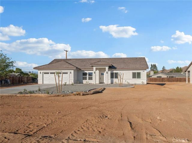 15590 Dale Evans Parkway, Apple Valley, CA 92307