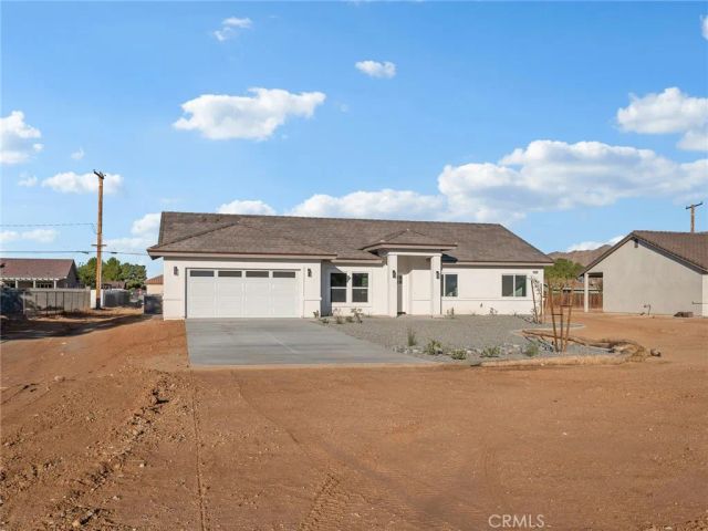 15590 Dale Evans Parkway, Apple Valley, CA 92307