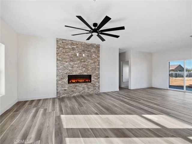 15590 Dale Evans Parkway, Apple Valley, CA 92307