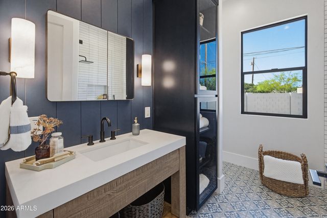 11602 N 70TH Place, Scottsdale, AZ 85254