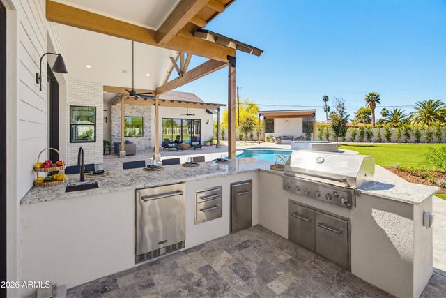 11602 N 70TH Place, Scottsdale, AZ 85254