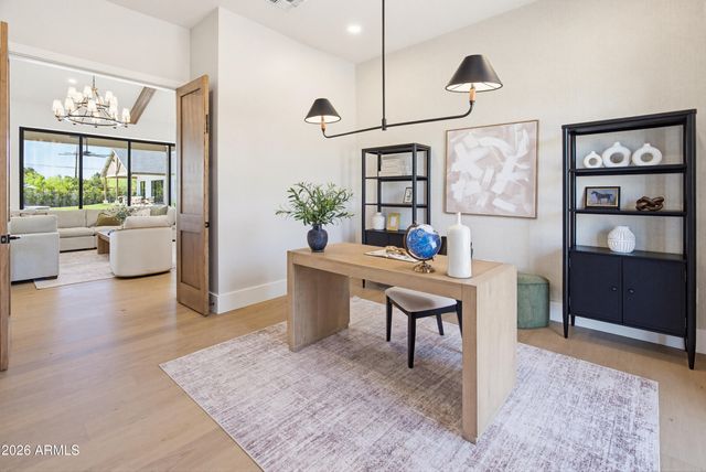 11602 N 70TH Place, Scottsdale, AZ 85254