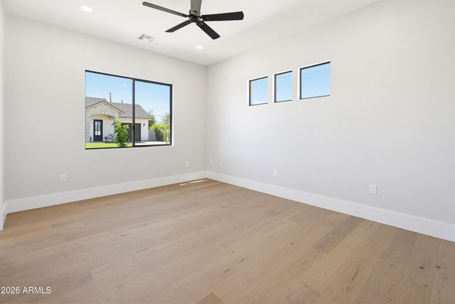 11602 N 70TH Place, Scottsdale, AZ 85254