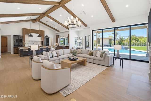 11602 N 70TH Place, Scottsdale, AZ 85254