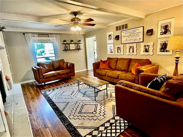 8783 LOWER WOODS CV, Germantown, TN 38139