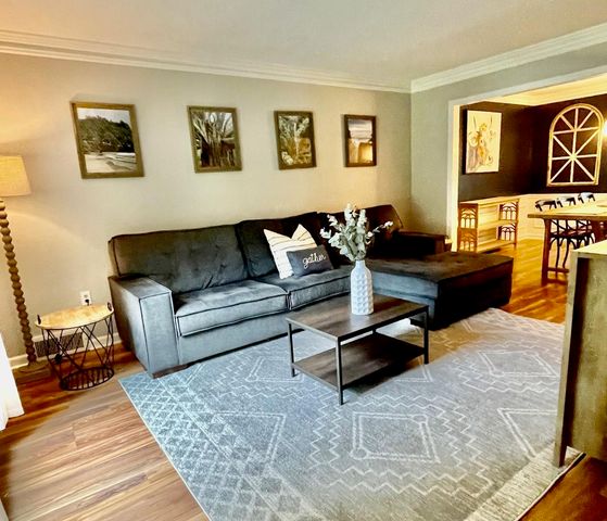 8783 LOWER WOODS CV, Germantown, TN 38139