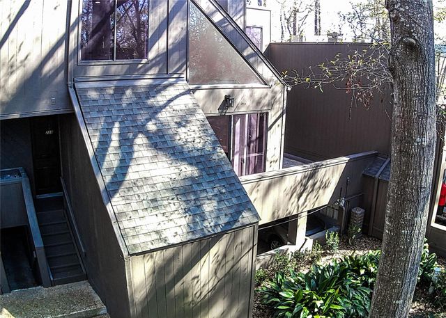 238 Litchfield Lane, Houston, TX 77024