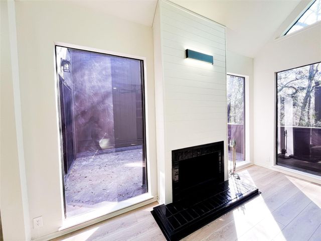 238 Litchfield Lane, Houston, TX 77024