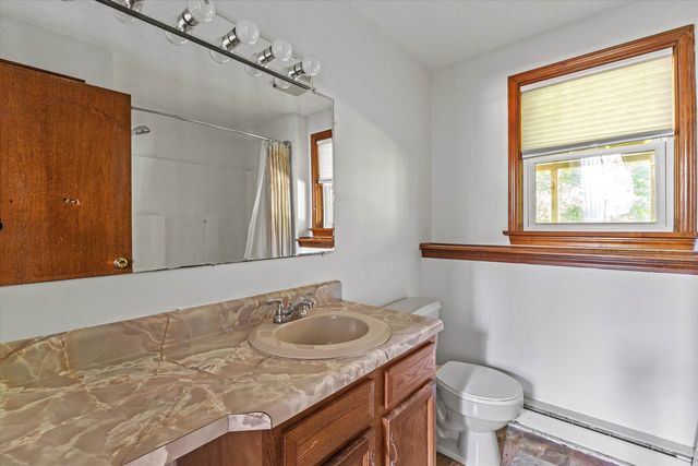 90L Derryfield Rd, Derry, NH 03038