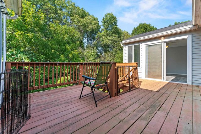 90L Derryfield Rd, Derry, NH 03038