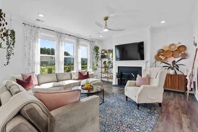 1244 Homecoming Boulevard, Ravenel, SC 29470