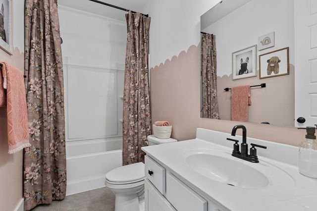 1244 Homecoming Boulevard, Ravenel, SC 29470