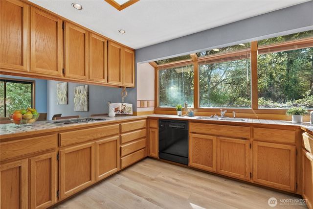 27652 188th Place SE, Kent, WA 98042