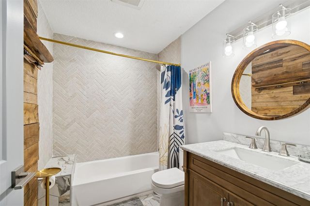 292 SUNLIT COVE DRIVE NE, St Petersburg, FL 33702