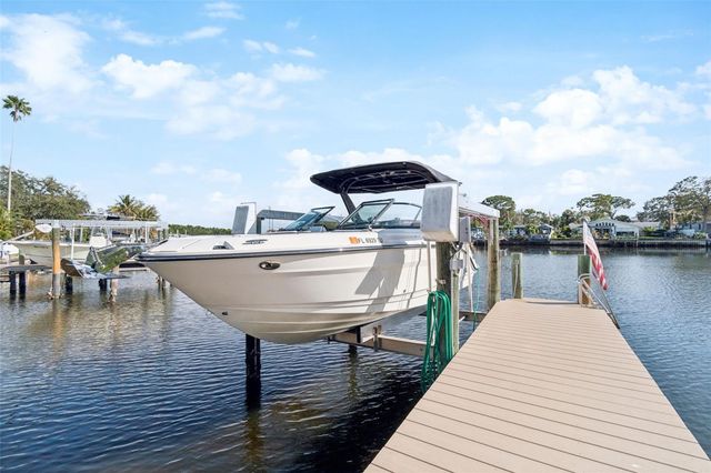 292 SUNLIT COVE DRIVE NE, St Petersburg, FL 33702