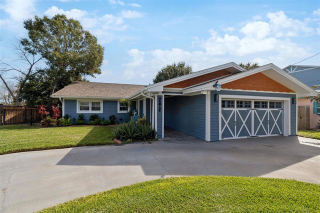 292 SUNLIT COVE DRIVE NE, St Petersburg, FL 33702