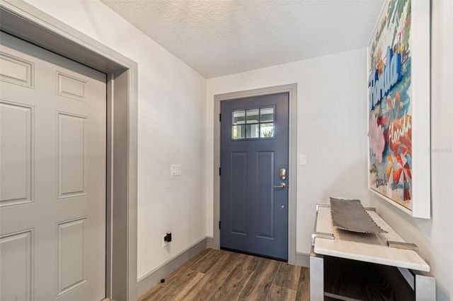 292 SUNLIT COVE DRIVE NE, St Petersburg, FL 33702