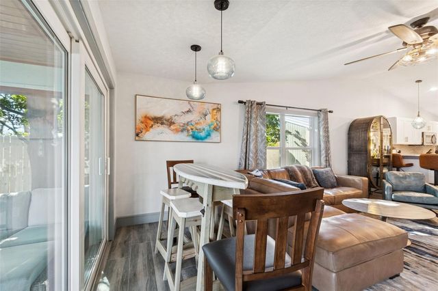 292 SUNLIT COVE DRIVE NE, St Petersburg, FL 33702